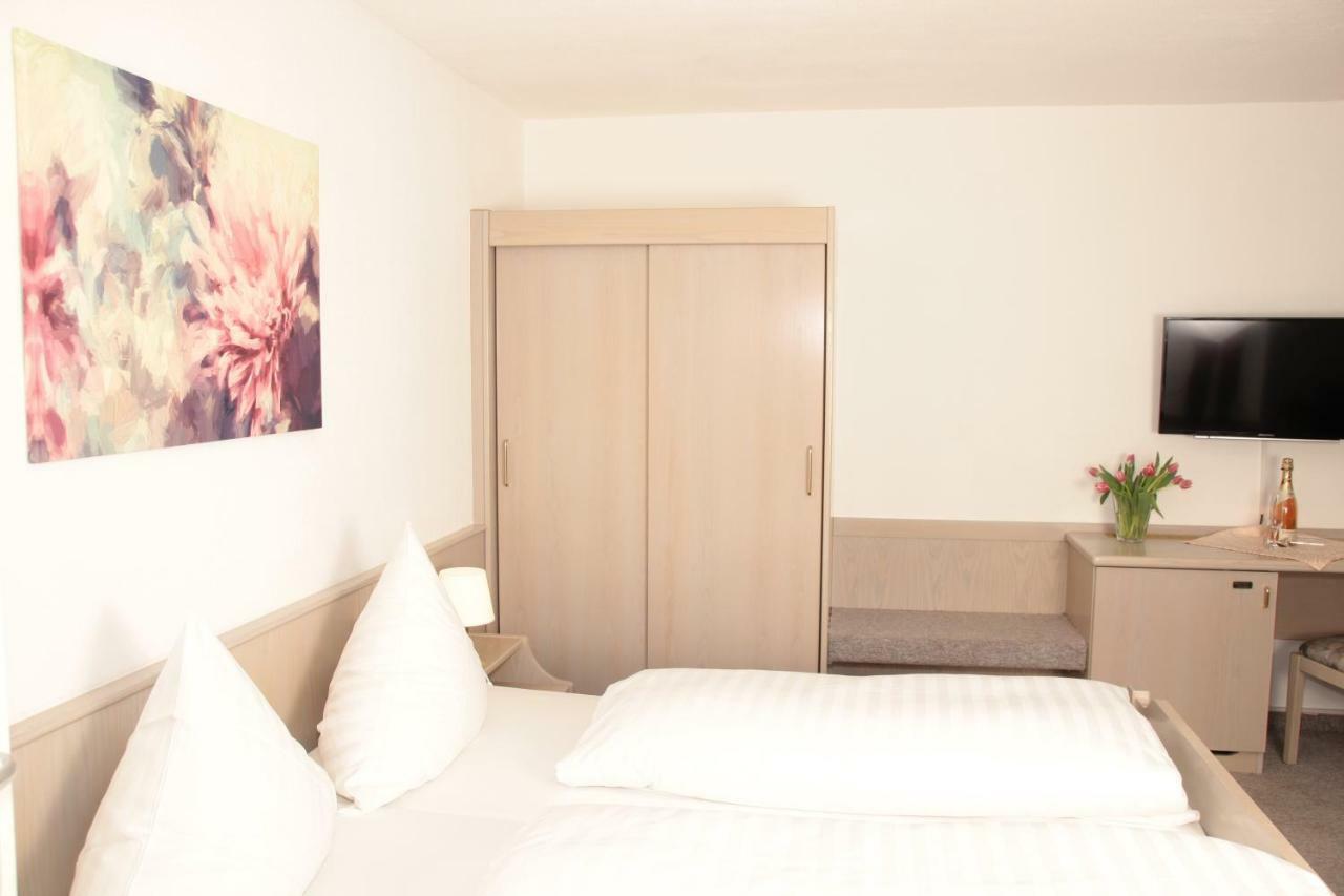 Schoenblick Hotel Garni Ferienwohnungen Lindenberg im Allgau Luaran gambar